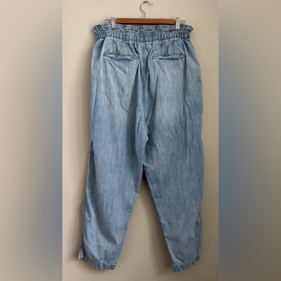 Free People Light Blue Paperbag Waist Ankle Jeans - Picture 6 of 9